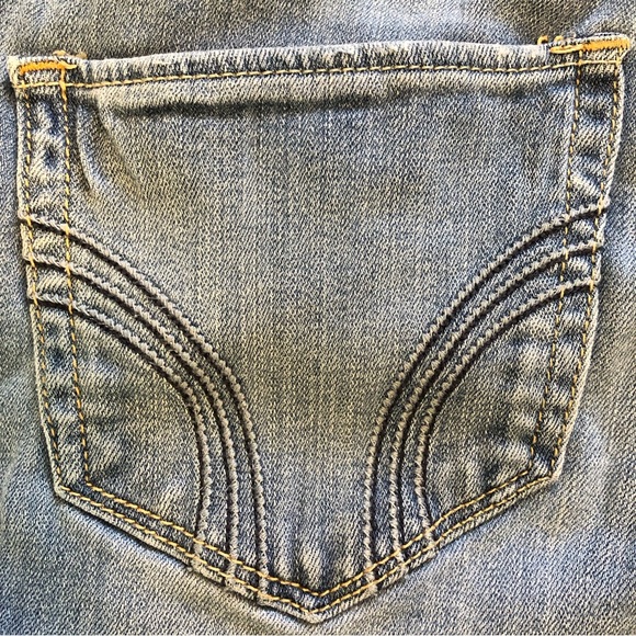 Hollister Low Rise Skinny Leg Jeans Women’s 7L 28x33 Blue Medium Wash Whiskers - Picture 11 of 11